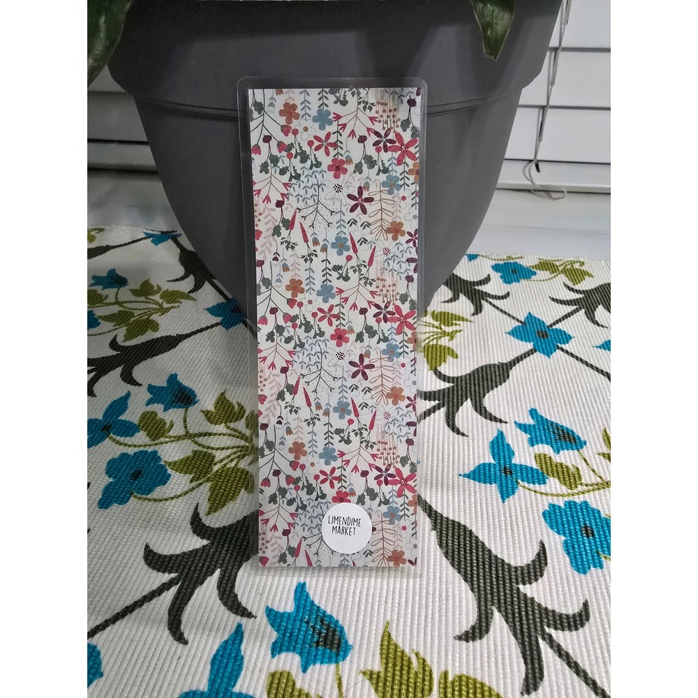 Flower Pattern Cute Laminated Bookmark - Picture 2 of 4